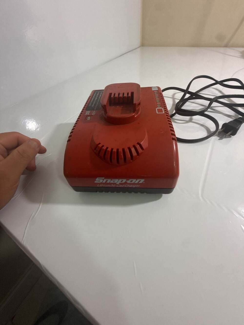 Snap-on CTC772 14.4 V Lithium Battery Charger